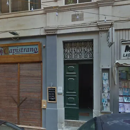 Sunny One Bedroom In Old Bakery Street Appartement