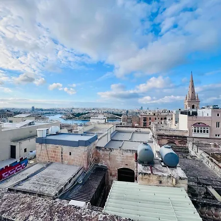 Sunny One Bedroom In Old Bakery Street *