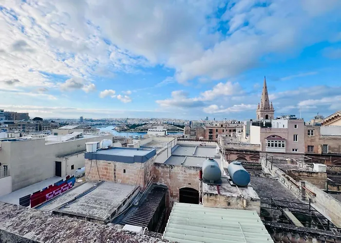 Sunny One Bedroom In Old Bakery Street *