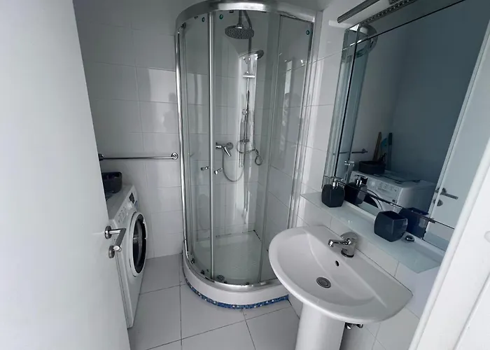 Sunny One Bedroom In Old Bakery Street Valletta